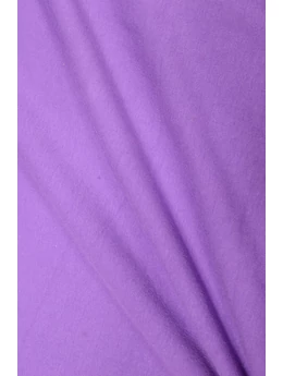 Lila egyszínű 95% pamut 5% elasztán, 162cm széles elasztikus futter.