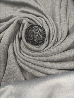 egyszínű warmkeeper /szőrös szabadidő anyag /világos szürke melange