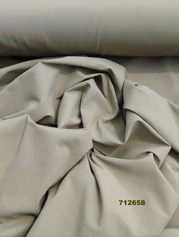 vízlepergetős anyag /micropeach /közép khaki