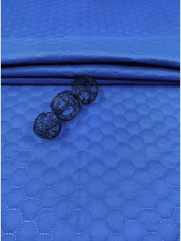 steppelt anyag /vízlepergetős /méhsejt mintás (méhsejt 3,4cm×3,4cm) /királykék