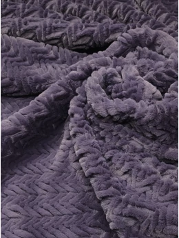 rövidszőrű műszőrme /chevron mintás (1 sáv 3.5cm) /lila