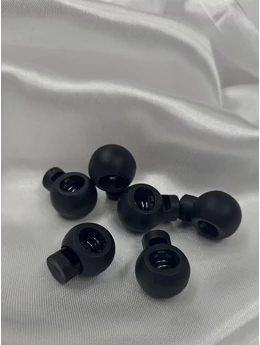 rugós zsinórvég /vastag 22mm×17mm /fekete