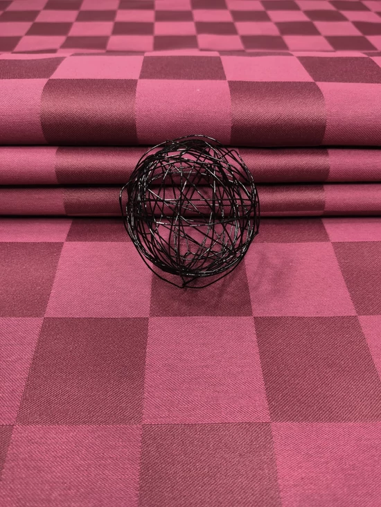 mintás damaszt anyag /szennytaszító /kockás (4,5cm×4,5cm) /burgundy