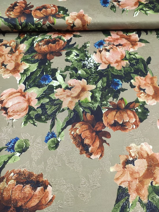 lurex szállal szőtt jacquard szövet /nagy virágok levelekkel (legnagyobb virág feje 12cm×12cm) /világos khaki