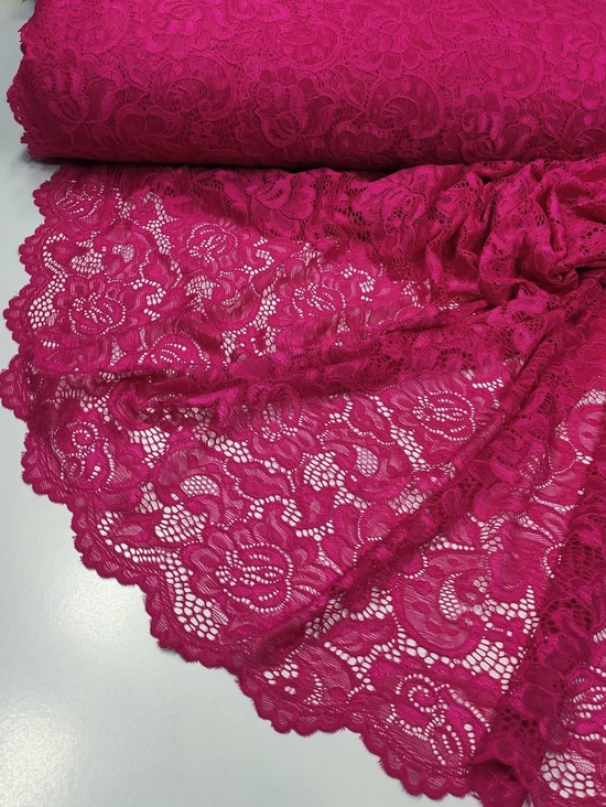 elasztikus bordűrős csipke /nagy virágok levelekkel (virág feje 11cm×8.5cm) /fuxia
