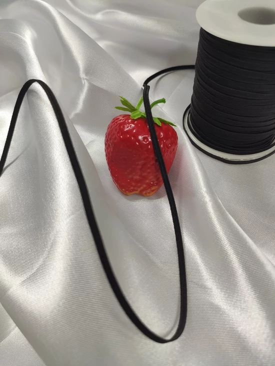 lapos gumi /3mm /fekete