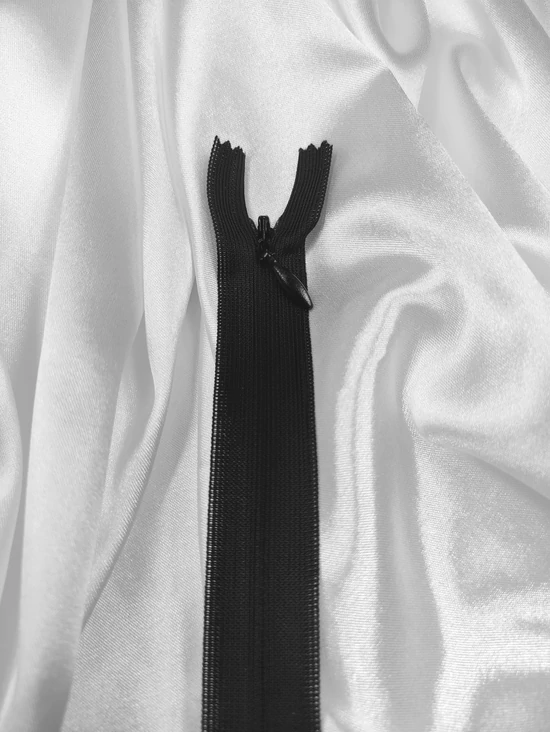 rejtett cipzár 18cm (RT0 /20mm) /műanyag /fekete