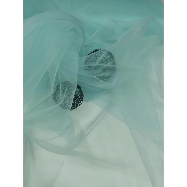 puha tüll /300cm széles /menta(FÉLMÉTER)