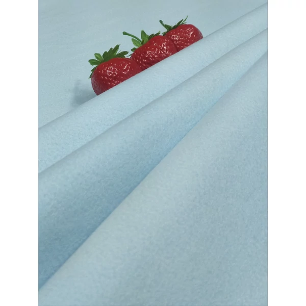 egyszínű filc /halványkék /180cm széles (10 méter)
