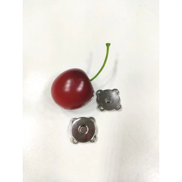 fém mágneszár /18mm /varrható /nikkel