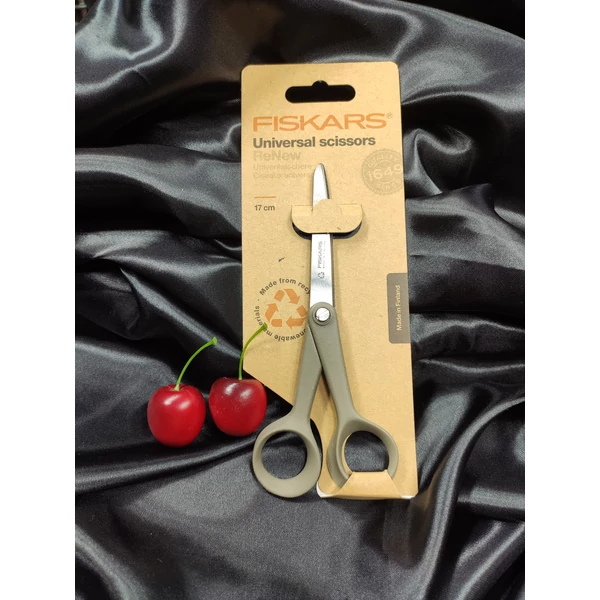 FISKARS Újrahasznosított olló (17cm) /szürke